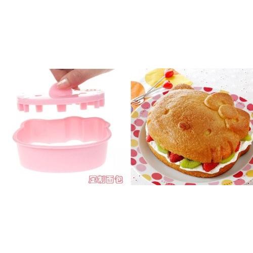 Skater Japan Hello Kitty bread cutter